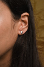 Load image into Gallery viewer, Drops Earrings - Silver 925