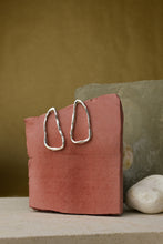 Load image into Gallery viewer, Abyss Earrings - Silver 925