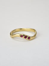 Load image into Gallery viewer, Lia Ring - Yellow Gold 18k