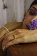 Load image into Gallery viewer, Luiza ring - Yellow Gold 18k